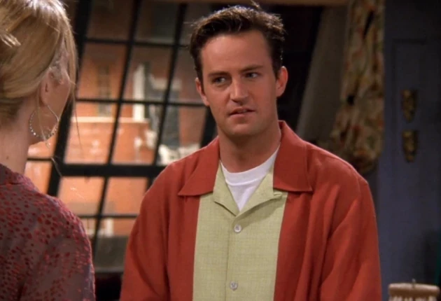 Картинки из 8 серии 4 сезона сериала Друзья