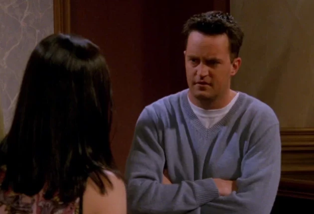 Картинки из 24 серии 5 сезона сериала Друзья