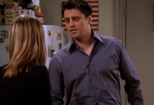 Картинки из 12 серии 8 сезона сериала Друзья